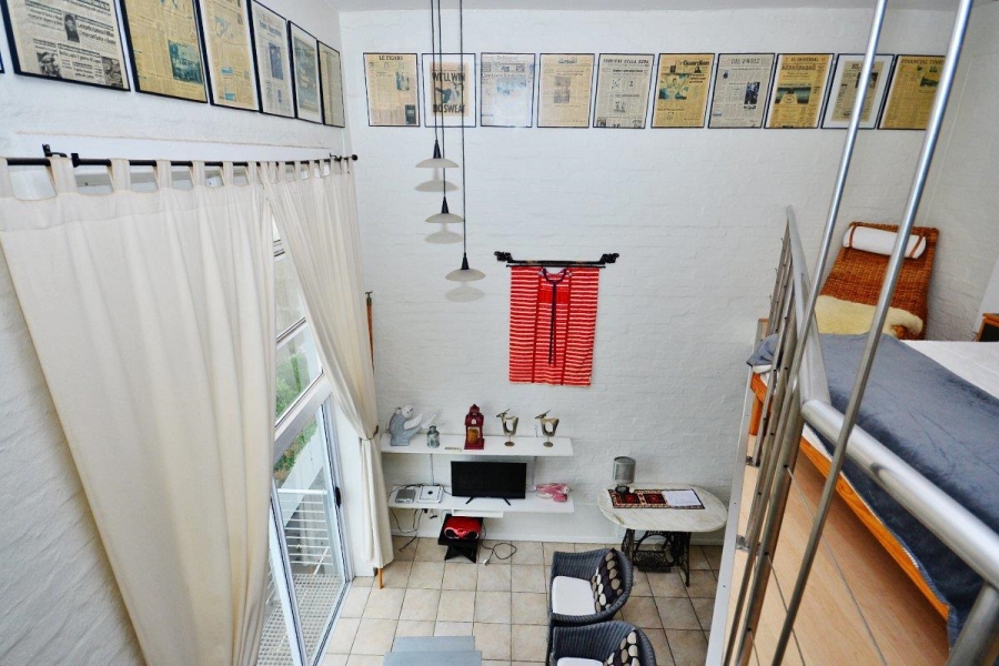 To Let 2 Bedroom Property for Rent in Green Point Western Cape